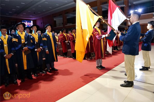 LIPUTAN WISUDA UNPAD GEL I TA 2024-2025 SESI V (139)