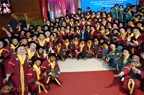 LIPUTAN WISUDA UNPAD GEL I TA 2024-2025 SESI V (147)