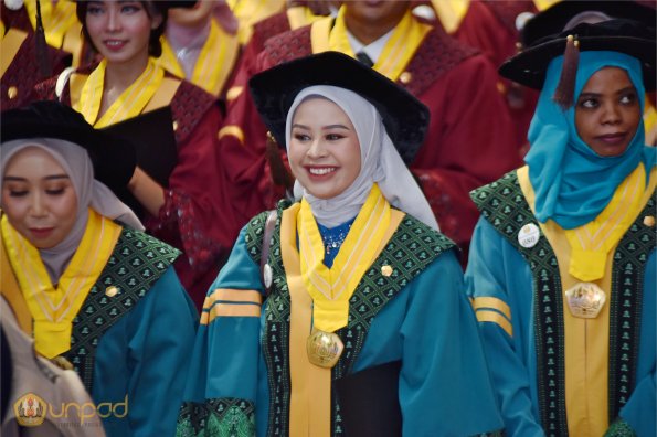 LIPUTAN WISUDA UNPAD GEL I TA 2024-2025 SESI V (55)