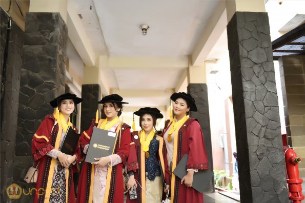 LIPUTAN WISUDA UNPAD GEL I TA 2024-2025 SESI VI (28)