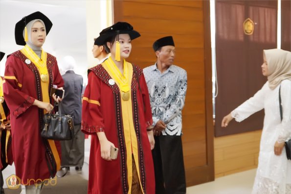 LIPUTAN WISUDA UNPAD GEL I TA 2024-2025 SESI VI (57)