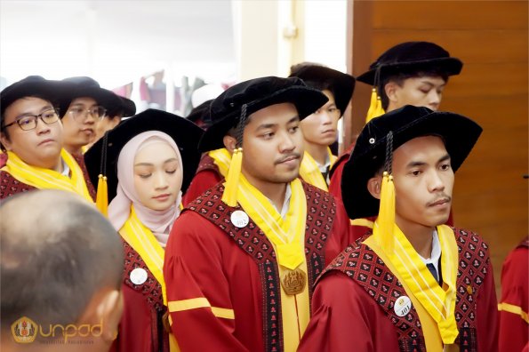 LIPUTAN WISUDA UNPAD GEL I TA 2024-2025 SESI VI (59)