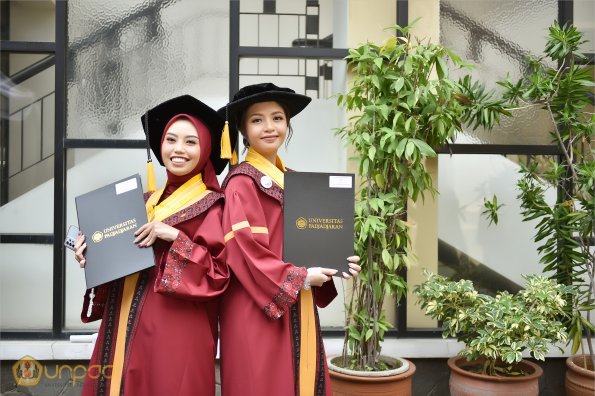 LIPUTAN WISUDA UNPAD GEL I TA 2024-2025 SESI VI (6)