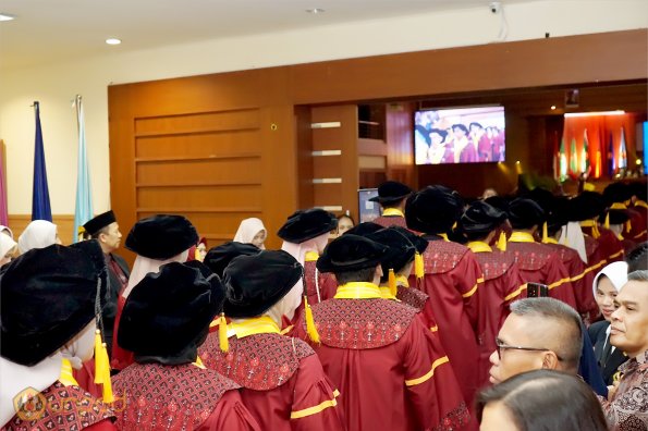 LIPUTAN WISUDA UNPAD GEL I TA 2024-2025 SESI VI (63)