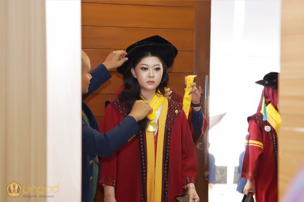 LIPUTAN WISUDA UNPAD GEL I TA 2024-2025 SESI VI (66)