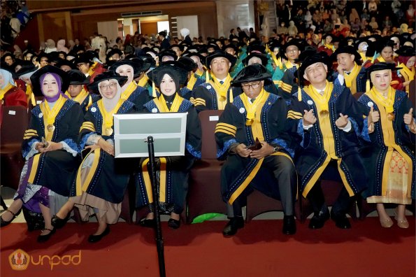 LIPUTAN WISUDA UNPAD GEL I TA 2024-2025 SESI VI (75)