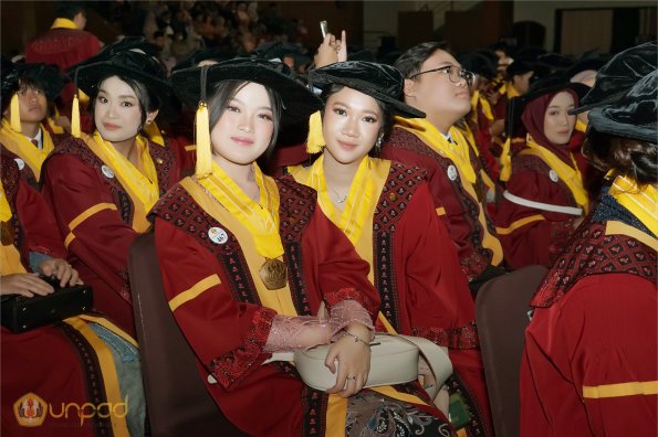 LIPUTAN WISUDA UNPAD GEL I TA 2024-2025 SESI VI (82)