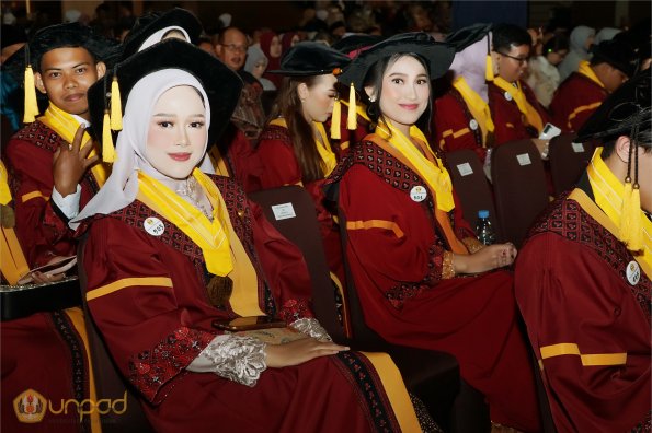 LIPUTAN WISUDA UNPAD GEL I TA 2024-2025 SESI VI (84)