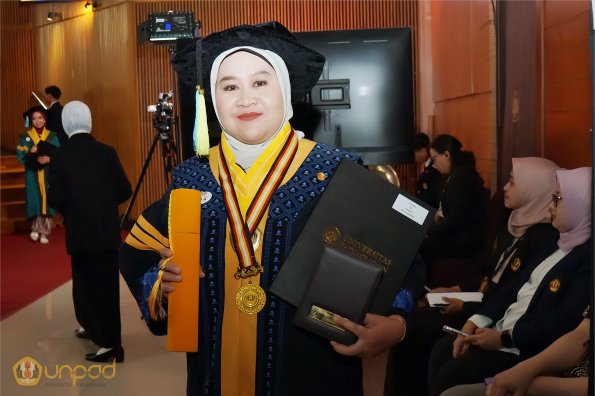 LIPUTAN WISUDA UNPAD GEL I TA 2024-2025 SESI VI (88)