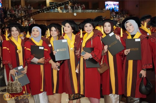 LIPUTAN WISUDA UNPAD GEL I TA 2024-2025 SESI VI (93)