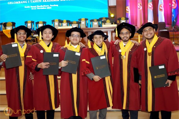 LIPUTAN WISUDA UNPAD GEL I TA 2024-2025 SESI VI (94)
