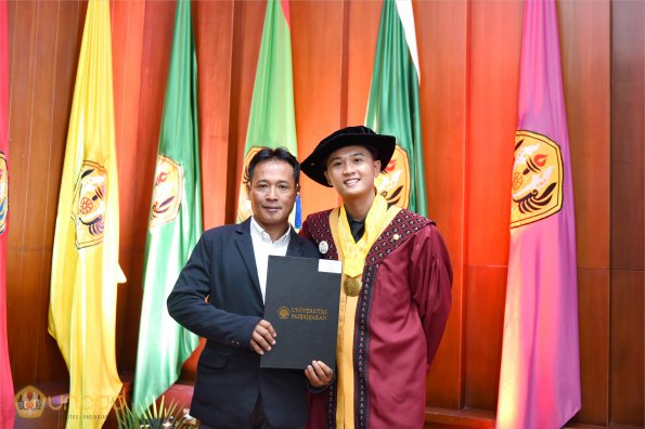 LIPUTAN WISUDA UNPAD GEL I TA 2024-2025 SESI VII (27)