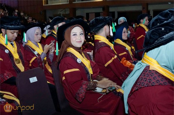 LIPUTAN WISUDA UNPAD GEL I TA 2024-2025 SESI VII (59)