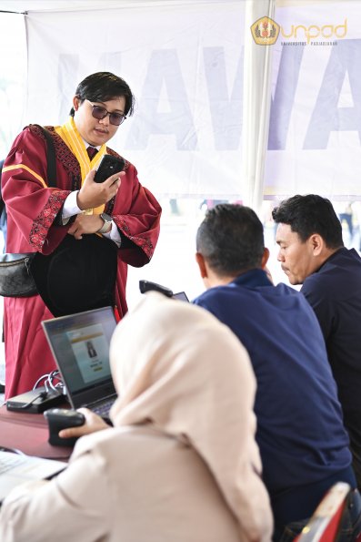 WISUDA UNPAD GEL I TA 2025-2026 (12)