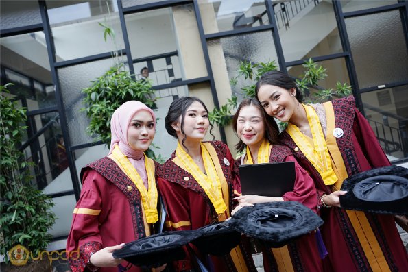 WISUDA UNPAD GEL I TA 2025-2026 (199)