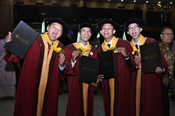 WISUDA UNPAD GEL I TA 2025-2026 (53)