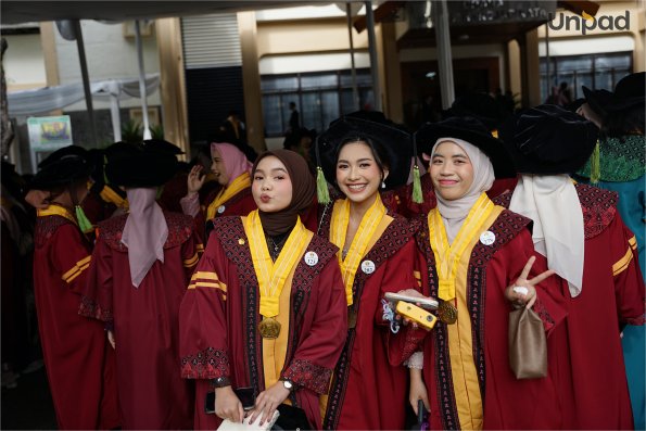 WISUDA UNPAD GEL I TA 2025-2026 (97)