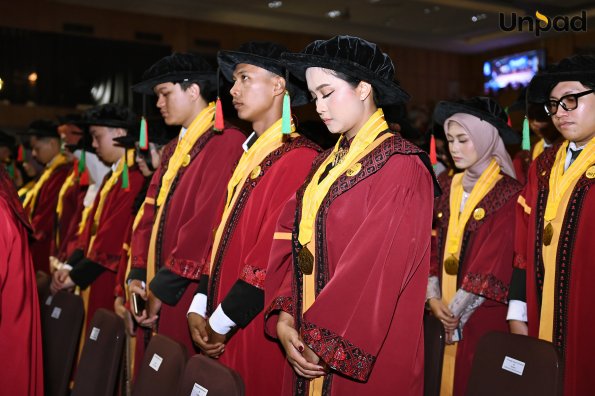 WISUDA UNPAD GEL I TA 2025-2026 (39)