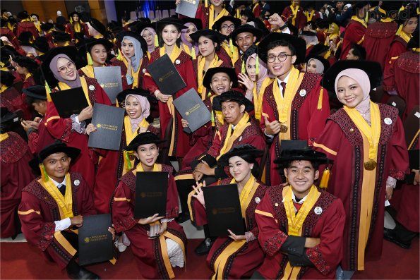 WISUDA UNPAD GEL I TA 2025-2026 (57)