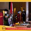 WISUDA UNPAD GEL III TA 20212022 FAK. ILMU BUDAYA OLEH REKTOR (113)