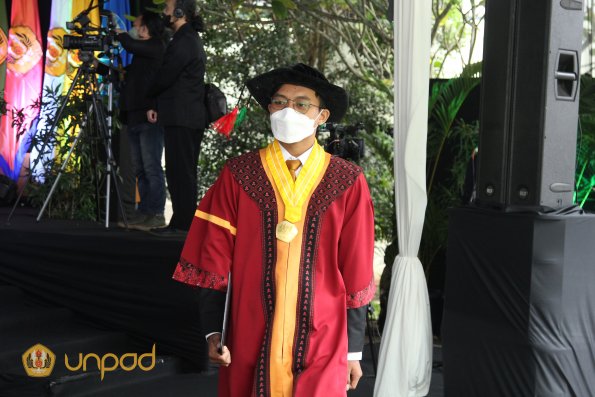 Wisuda Khusus Unpad gel II TA 2021-2022 SESI 2 081