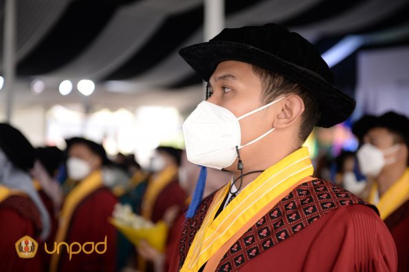 Wisuda Khusus Unpad gel II TA 2021-2022 SESI 2 154