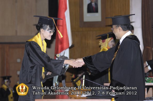 wisuda-fakultas-mipa-oleh-rektor-161-copy