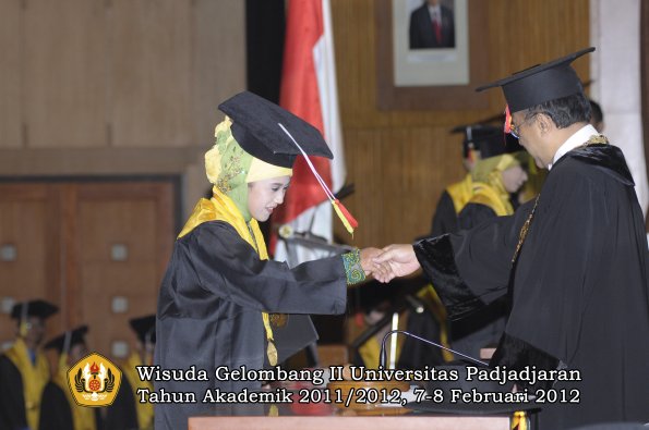 wisuda-fakultas-mipa-oleh-rektor-204-copy