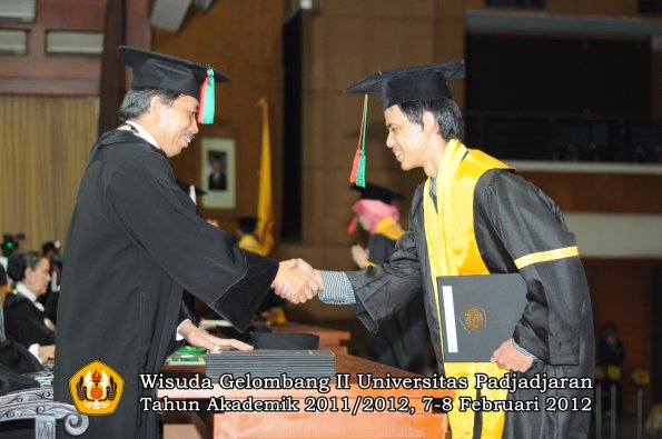 wisuda-fakultas-tip-oleh-dekan-024-copy