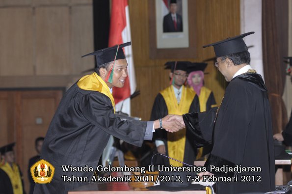 wisuda-fakultas-tip-oleh-rektor-021-copy