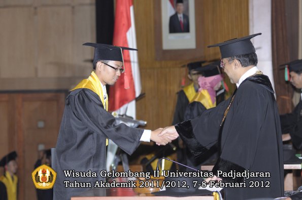 wisuda-fakultas-tip-oleh-rektor-022-copy