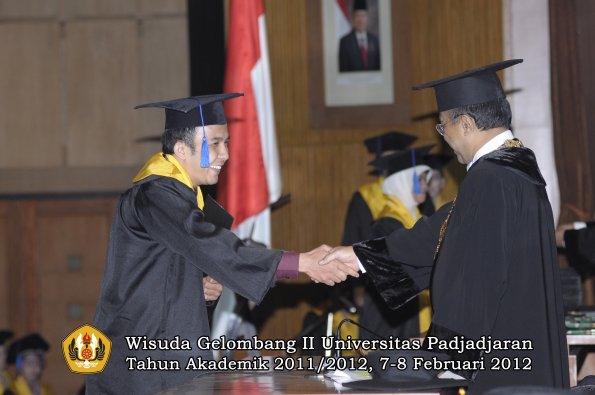 wisuda-fakultas-isip-oleh-rektor-114-copy