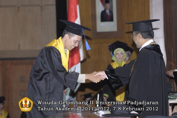 wisuda-fakultas-isip-oleh-rektor-121-copy