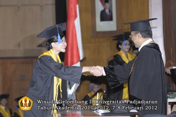 wisuda-fakultas-isip-oleh-rektor-128-copy