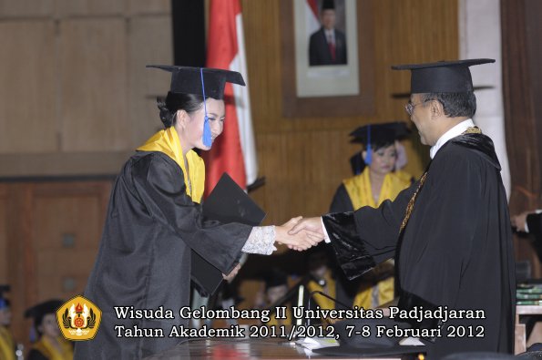 wisuda-fakultas-isip-oleh-rektor-131-copy