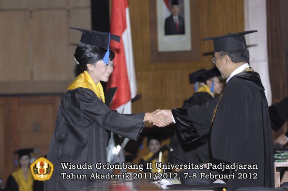 wisuda-fakultas-isip-oleh-rektor-141-copy