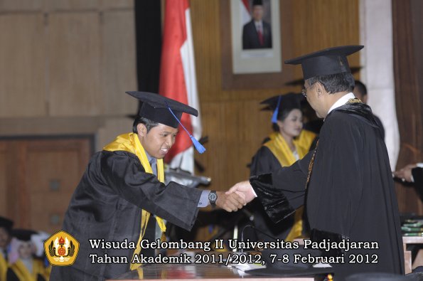 wisuda-fakultas-isip-oleh-rektor-145-copy