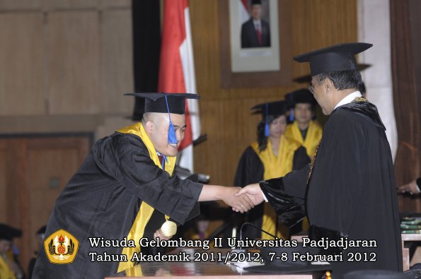 wisuda-fakultas-isip-oleh-rektor-147-copy