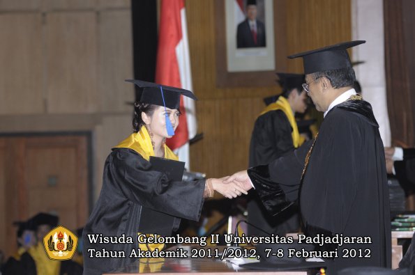 wisuda-fakultas-isip-oleh-rektor-160-copy