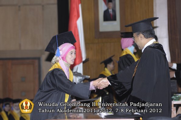 wisuda-fakultas-isip-oleh-rektor-165-copy