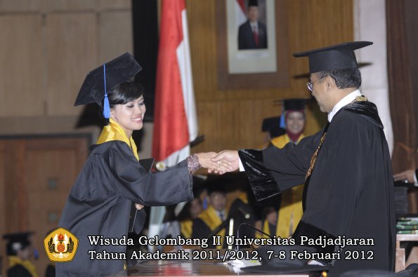 wisuda-fakultas-isip-oleh-rektor-167-copy