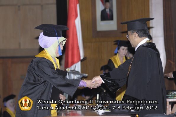 wisuda-fakultas-isip-oleh-rektor-202-copy