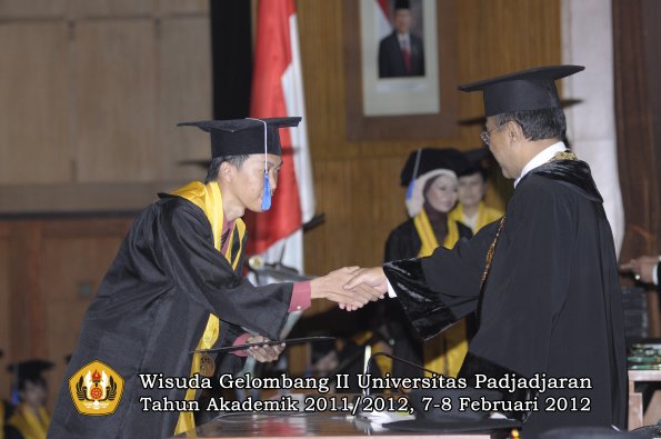 wisuda-fakultas-isip-oleh-rektor-212-copy