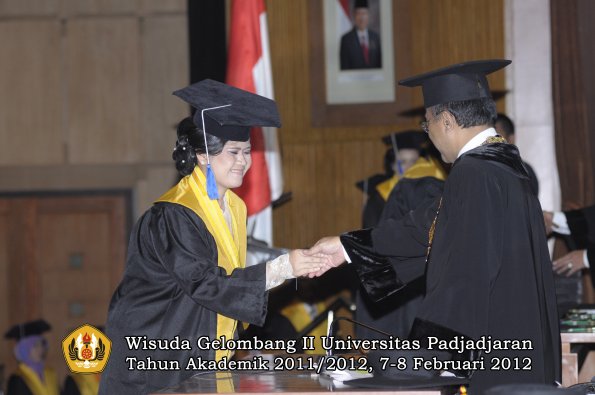 wisuda-fakultas-isip-oleh-rektor-214-copy