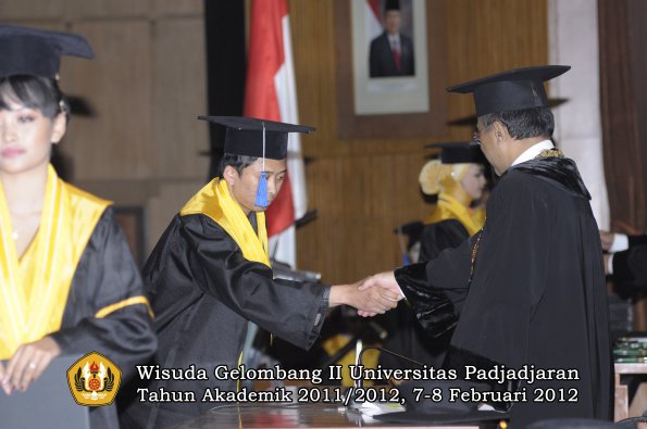 wisuda-fakultas-isip-oleh-rektor-222-copy