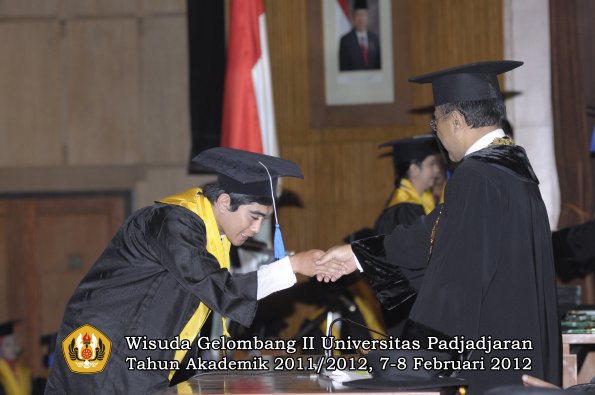 wisuda-fakultas-isip-oleh-rektor-236-copy