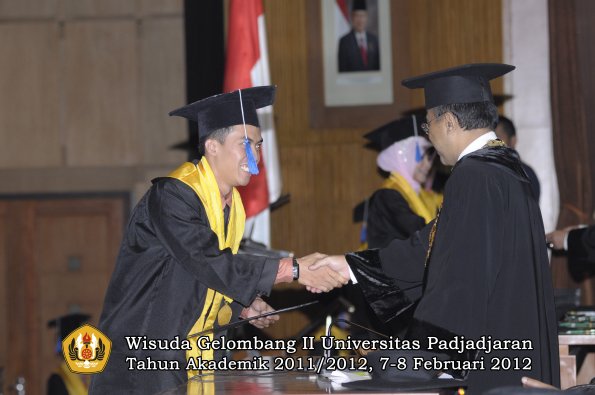 wisuda-fakultas-isip-oleh-rektor-238-copy