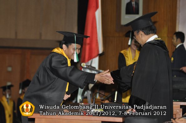 wisuda-fakultas-pertanian-oleh-rektor-053-copy