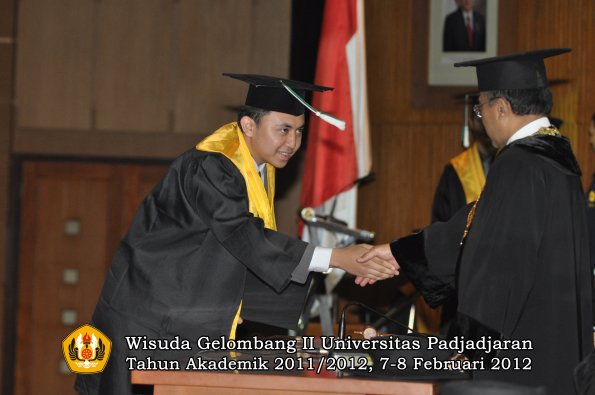 wisuda-fakultas-pertanian-oleh-rektor-096-copy