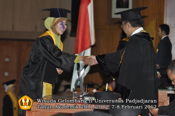 wisuda-fakultas-psikologi-oleh-rektor-039-copy